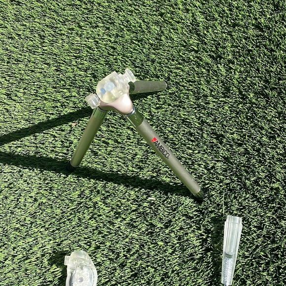 Camera holder - Picture 3 of 3